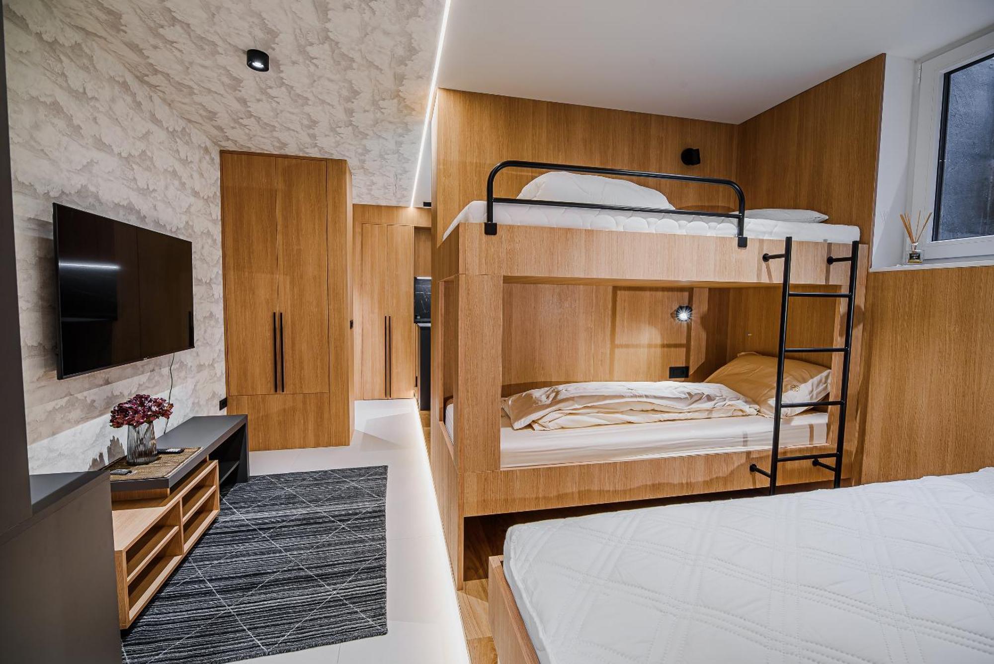 Apartments Slavec With Free Onsite Parking Краньска Гора Номер фото